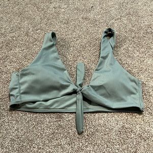 Green top unknown brand or size